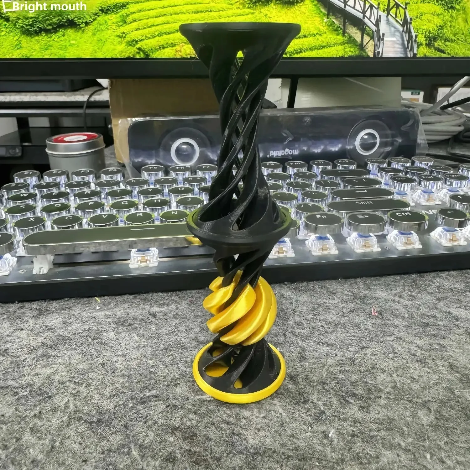 3D Printing Spiral Decompression Toys - Image 3
