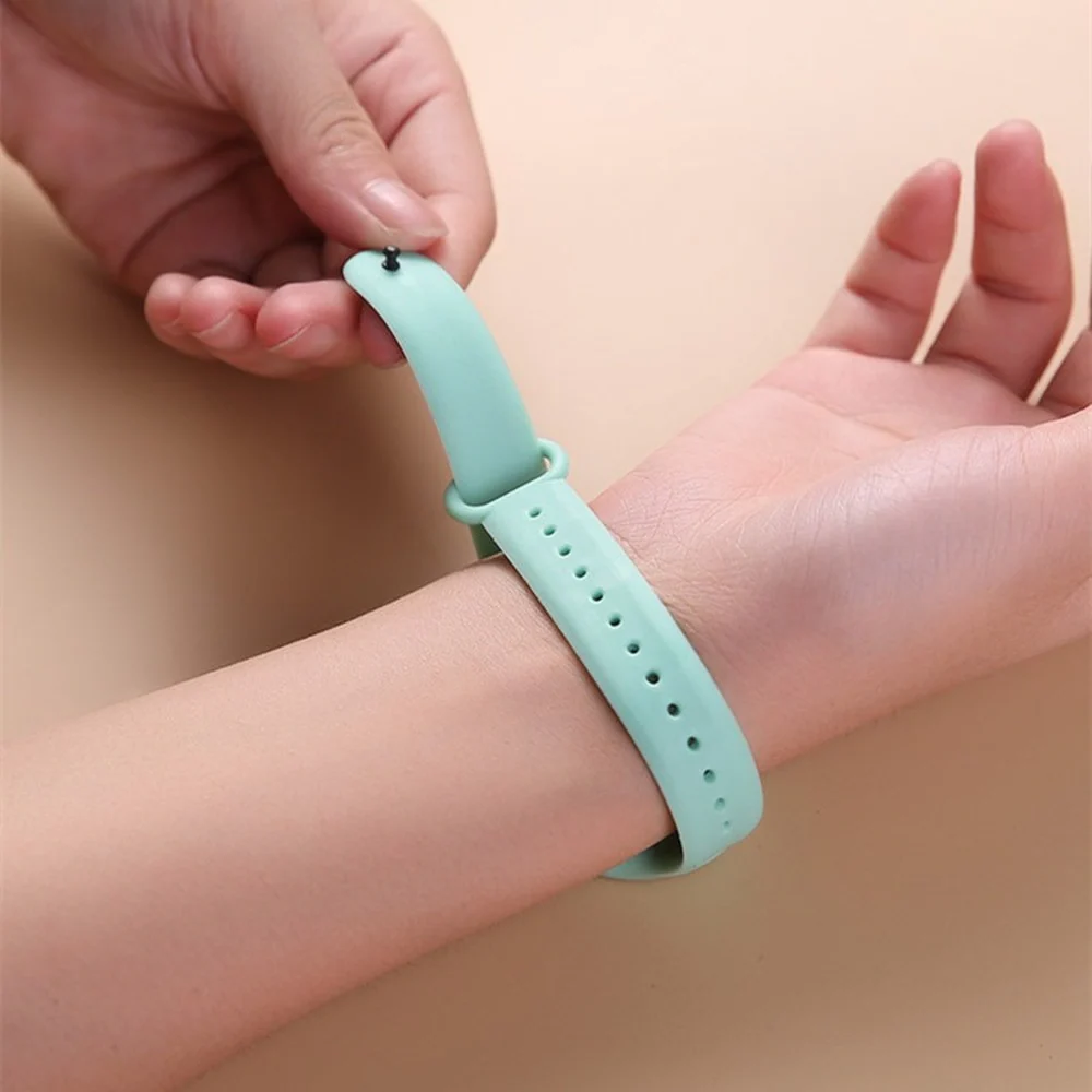 Adjustable Mosquito Replent Brace Safe Natural Essential Oil Glowing Wristband Watch - Image 5