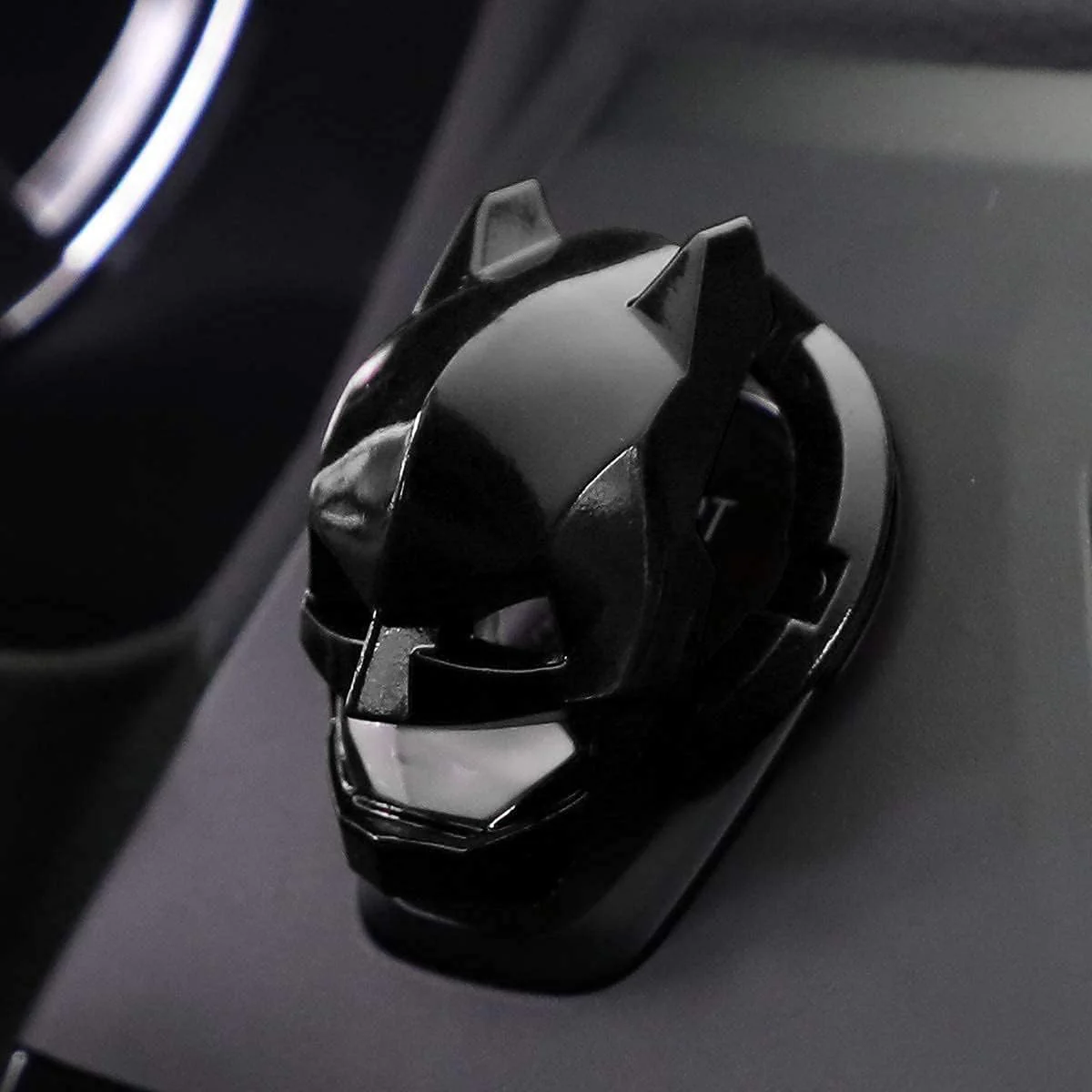 BATMAN CAR ENGINE START BUTTON - Image 4