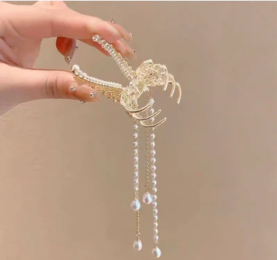 Butterfly Claw Hair Clip - Image 5