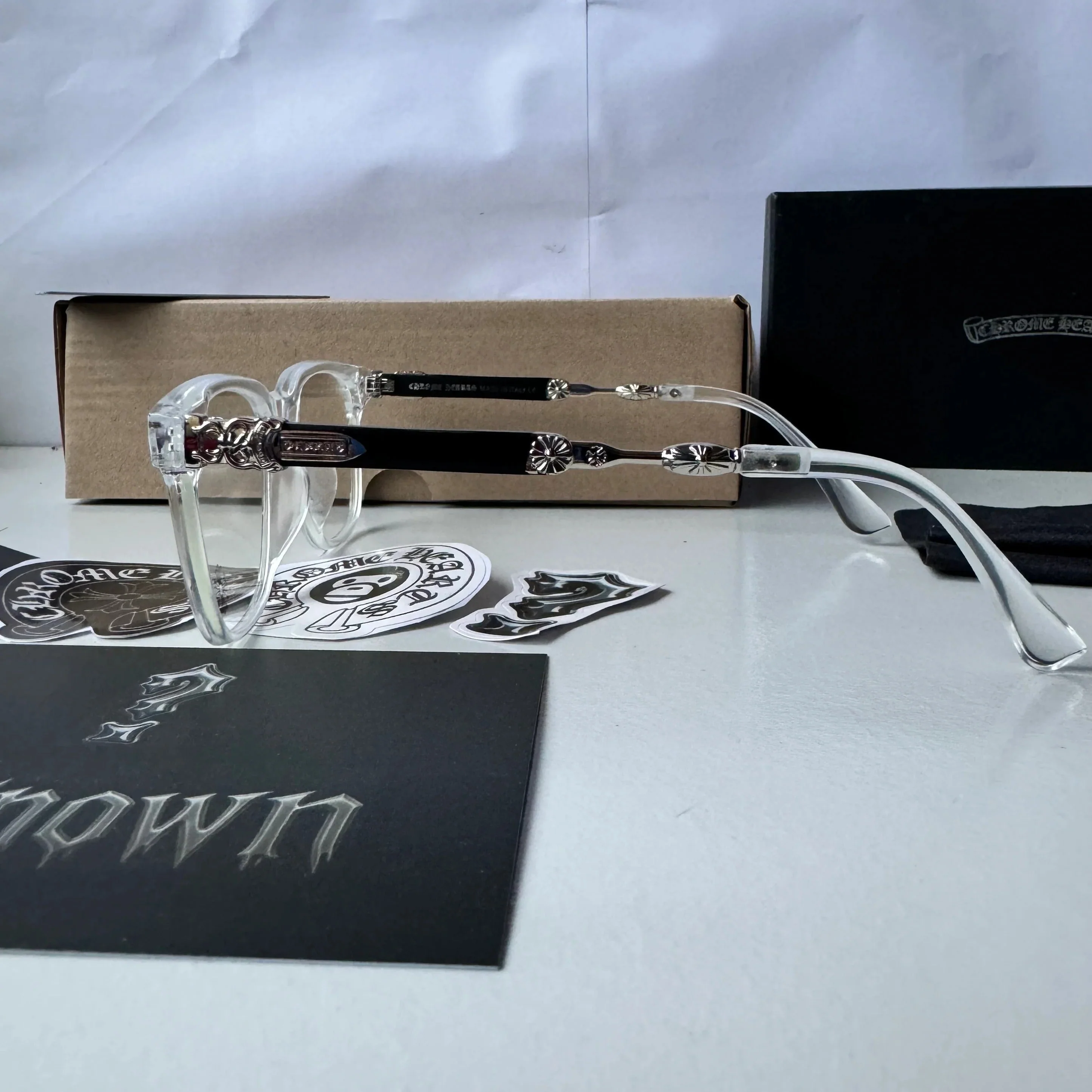 Unisex Rimless UV Crystal Chrome Glasses - Image 5