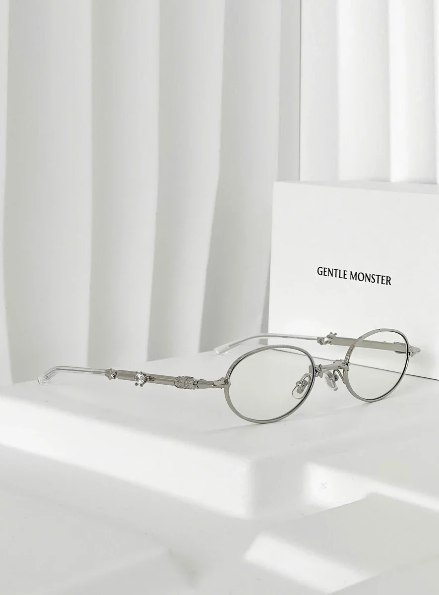 Crystal Orbit Foldable Round Glasses - Image 6