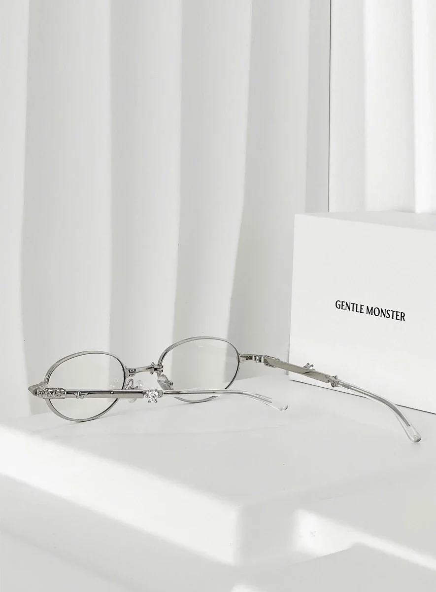 Crystal Orbit Foldable Round Glasses - Image 7