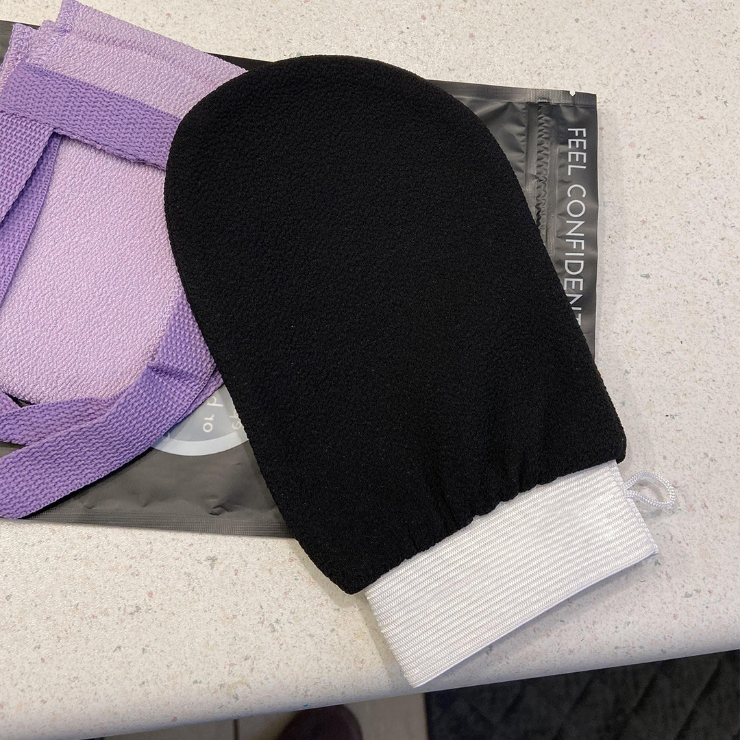 Deep Exfoliating Glove - Image 3