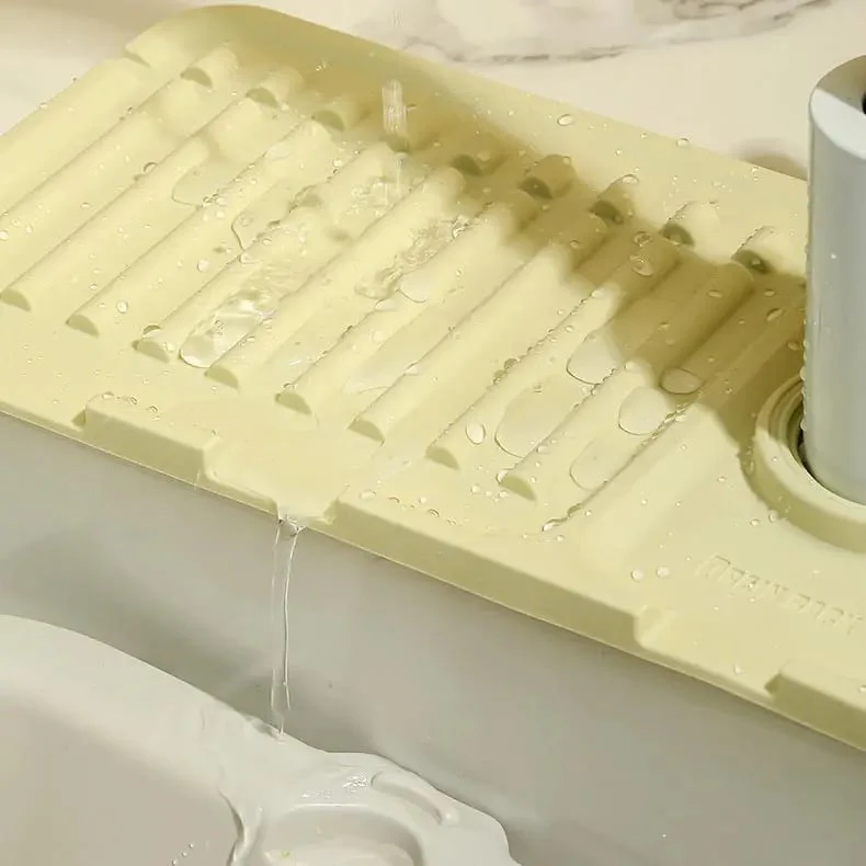 Faucet Guard & Draining Mat - Image 5