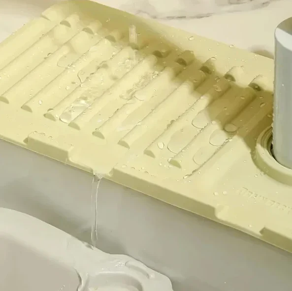 Faucet Guard & Draining Mat - Image 3