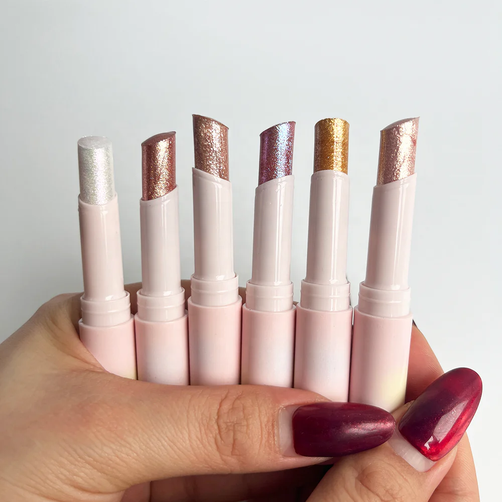 High Pigment Glitter Eyeshadow Stick - Image 3