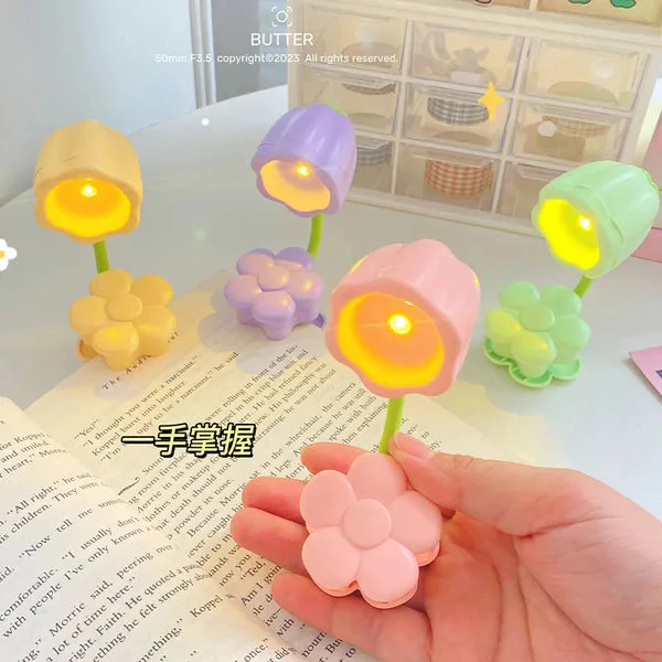 Mini Floral Lamp - Image 3