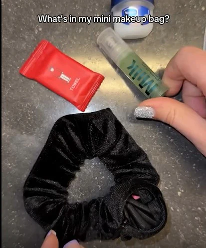 Mini makeup bag - Image 4