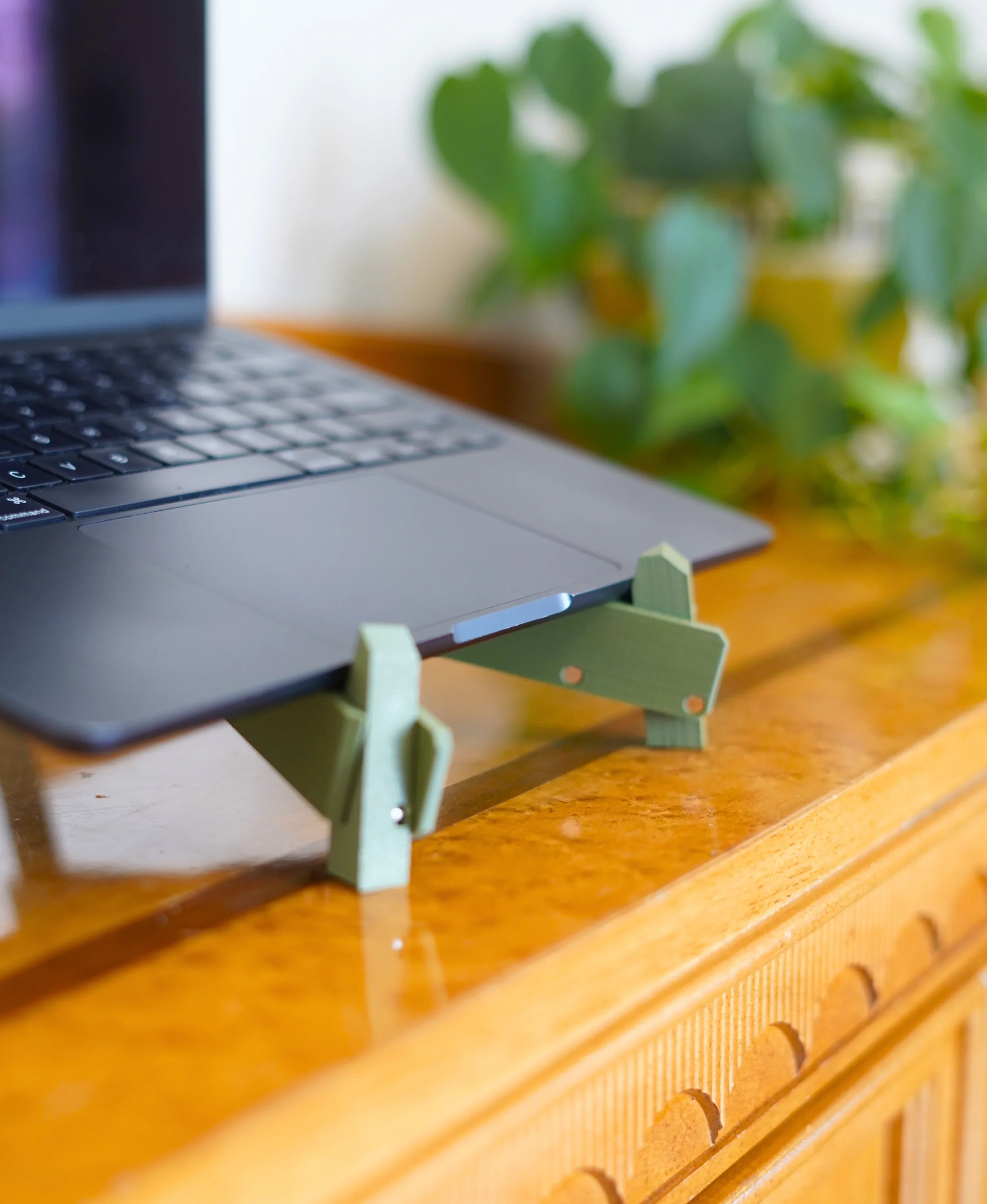 Portable Laptop Stand - Image 4