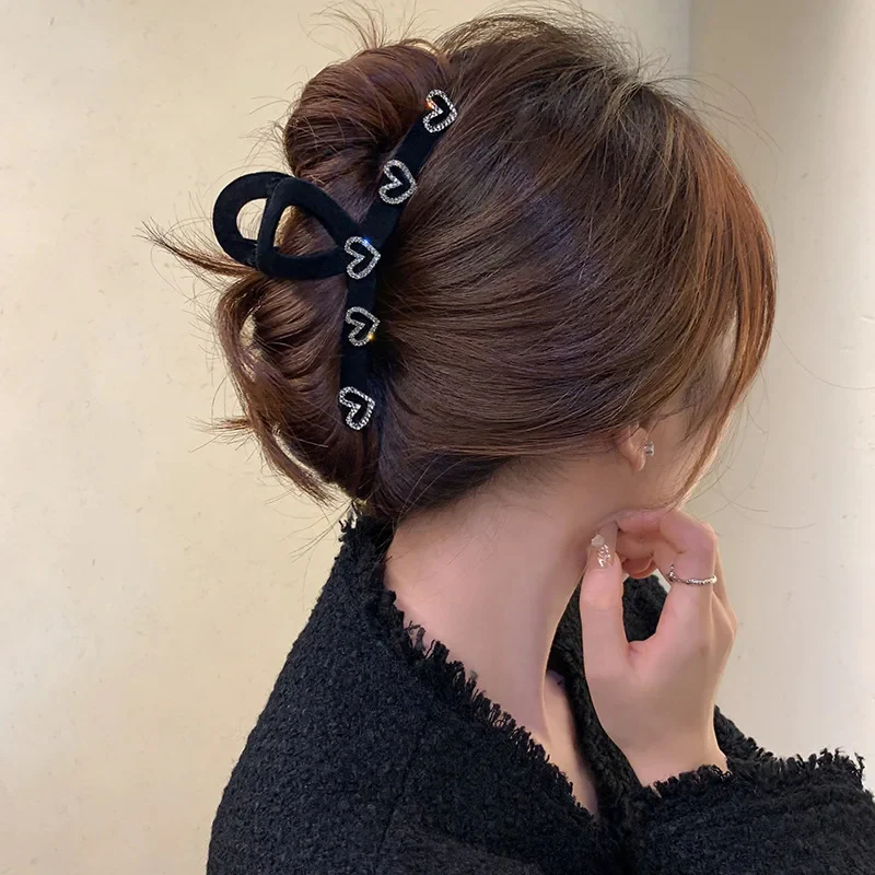 Radiant Heart Spark Hair Clip ๐๐๐ - Image 3