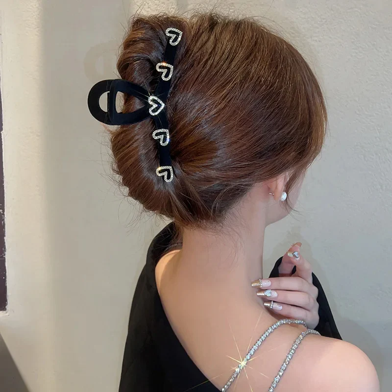 Radiant Heart Spark Hair Clip ๐๐๐ - Image 4