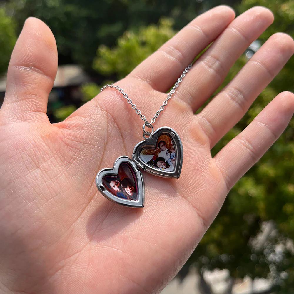 Stainless Steel Heart Jeweley Necklace for Women - Image 4
