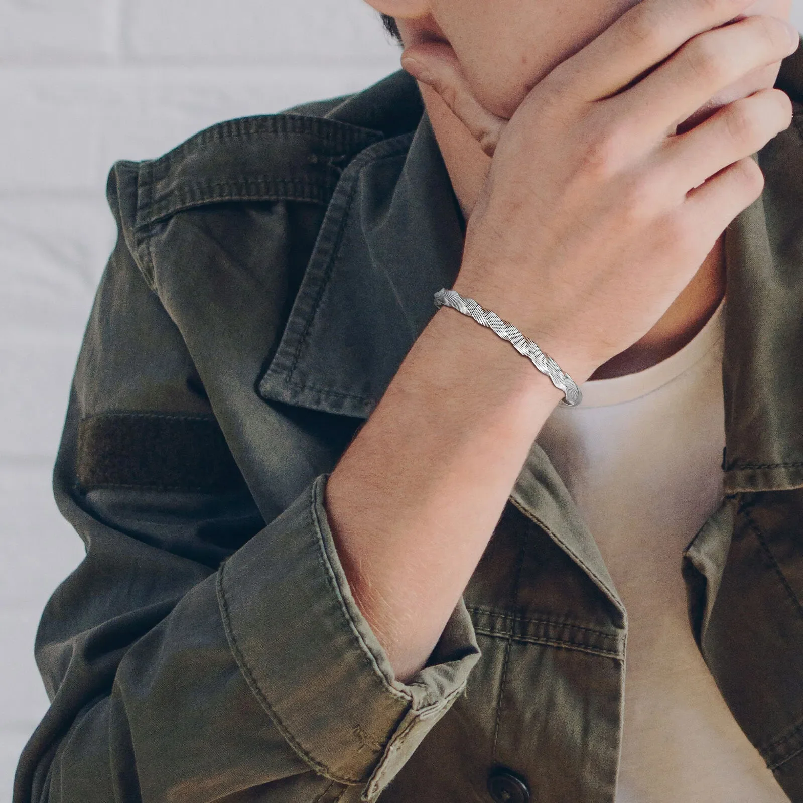 Stainless Steel Mobius Bracelets Armbands for Men - Image 4