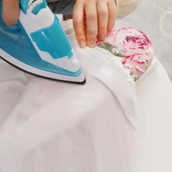 Table-Top Ironing Board - Image 2